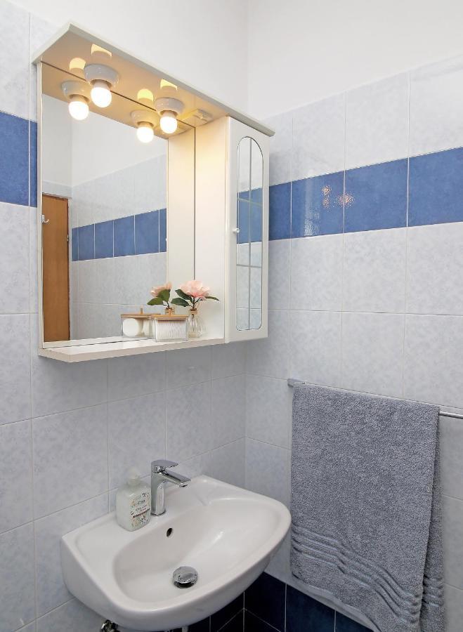 Apartmani Krmek Mlini Exterior foto
